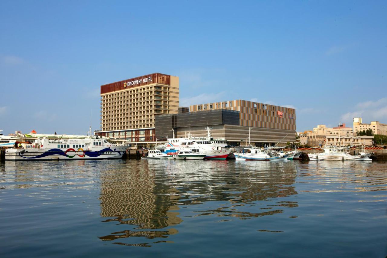Discovery Hotel Magong Exterior photo
