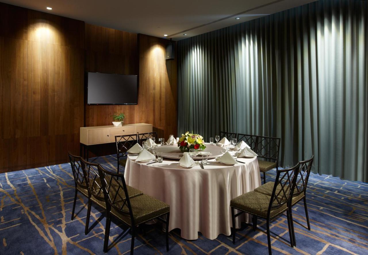 Discovery Hotel Magong Exterior photo
